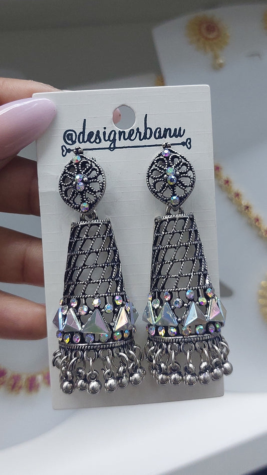 ANTIQUE SILVER JUMKHAS E0089