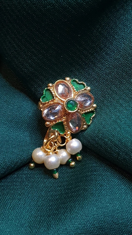 GREEN & GOLD NOSE PIN